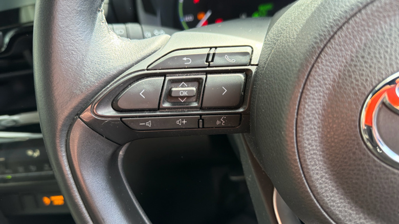 Toyota Yaris Cross 1.5 Hybrid Design 5dr CVT Hybrid Estate